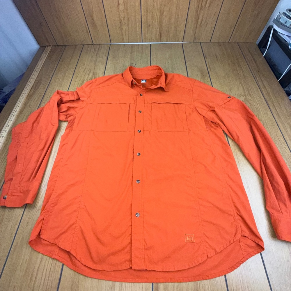 REI Co-op Sahara Mens Large Orange Long Sleeve Hiking Fishing Button Down Shirt